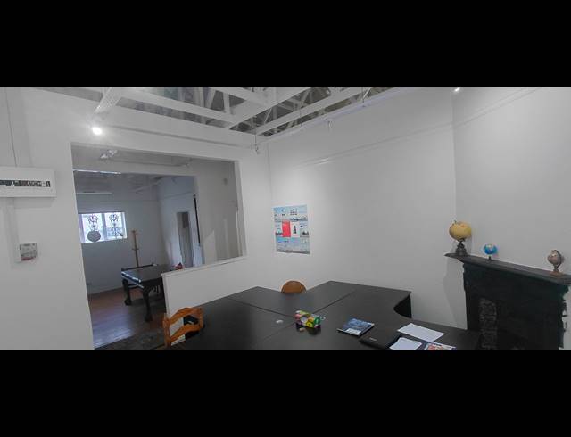 100M² OFFICE TO LET IN OVERPORT